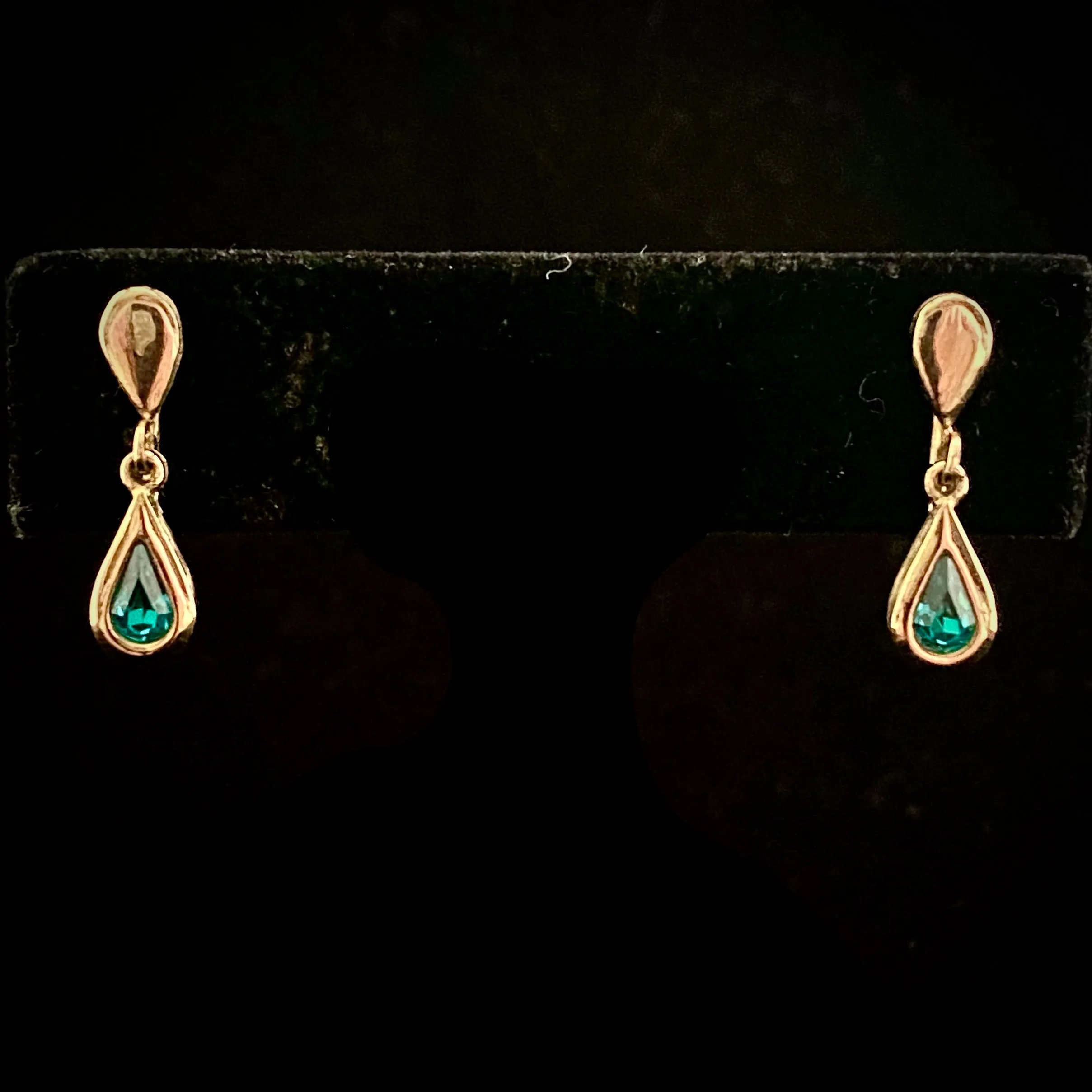 1976 Avon Birthstone Teardrop Pendant & Earring Set, December