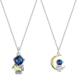 Astronaut Necklace Couple Pendant For Him And Her Set Aesthetic Fashion Cute Dainty Moon And Star Couple Necklace For Boyfriend Girlfriend
