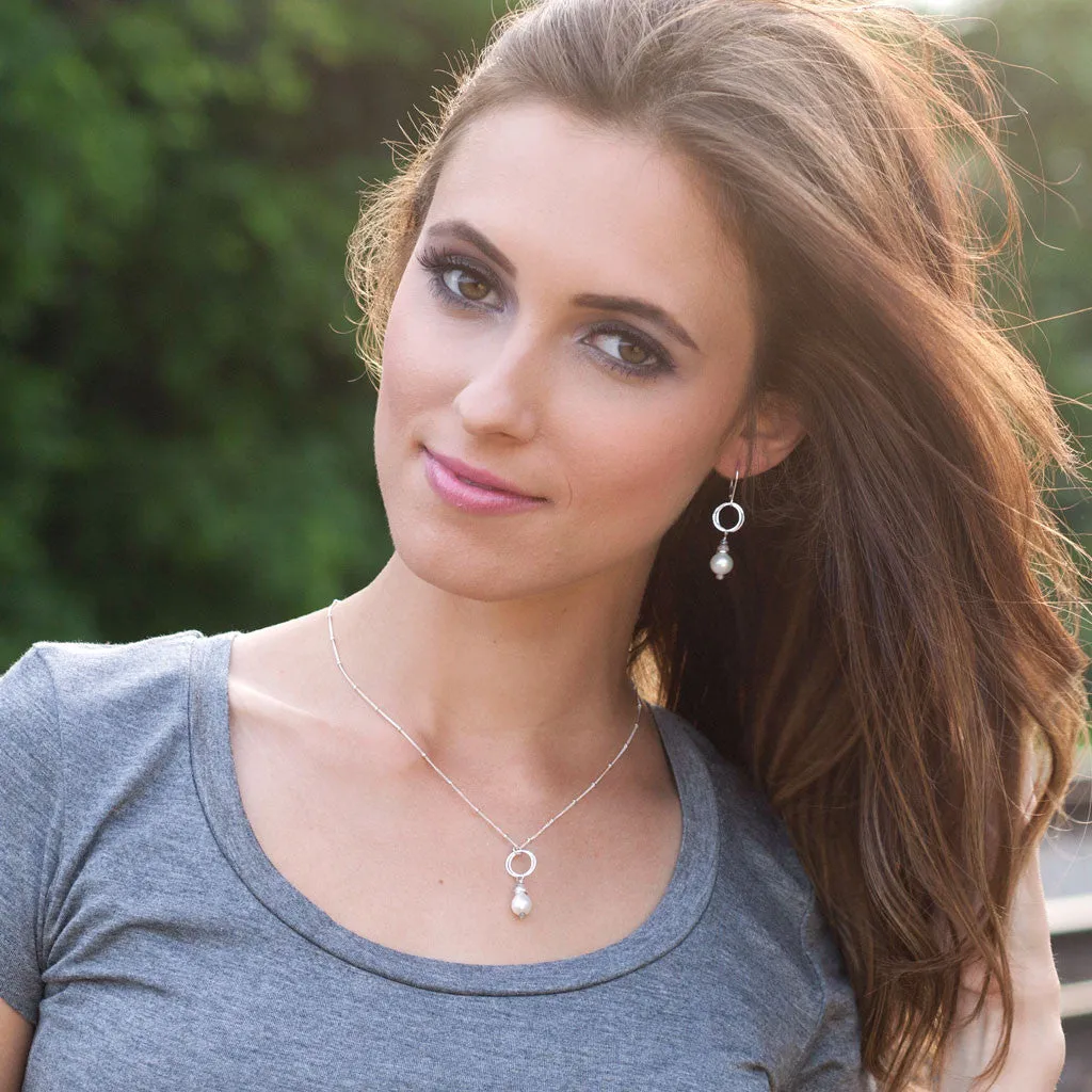 Audrey Necklace - White Pearl