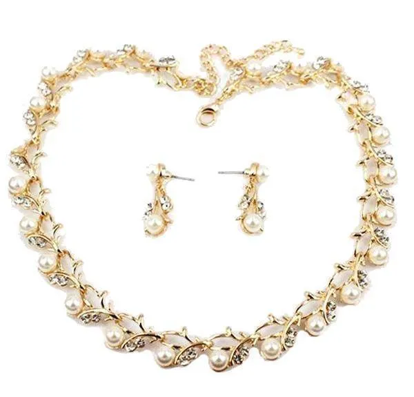 Classic Crystal Pearl necklace jewelry set