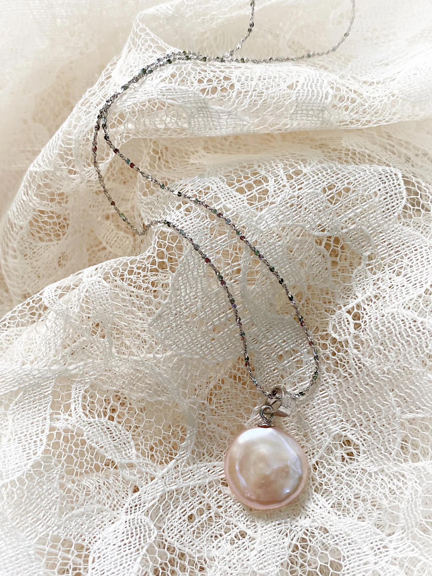 Coin Pearl Pendant Necklace