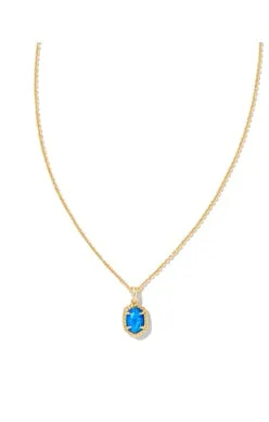 Daphne Framed Short Pendant Necklace