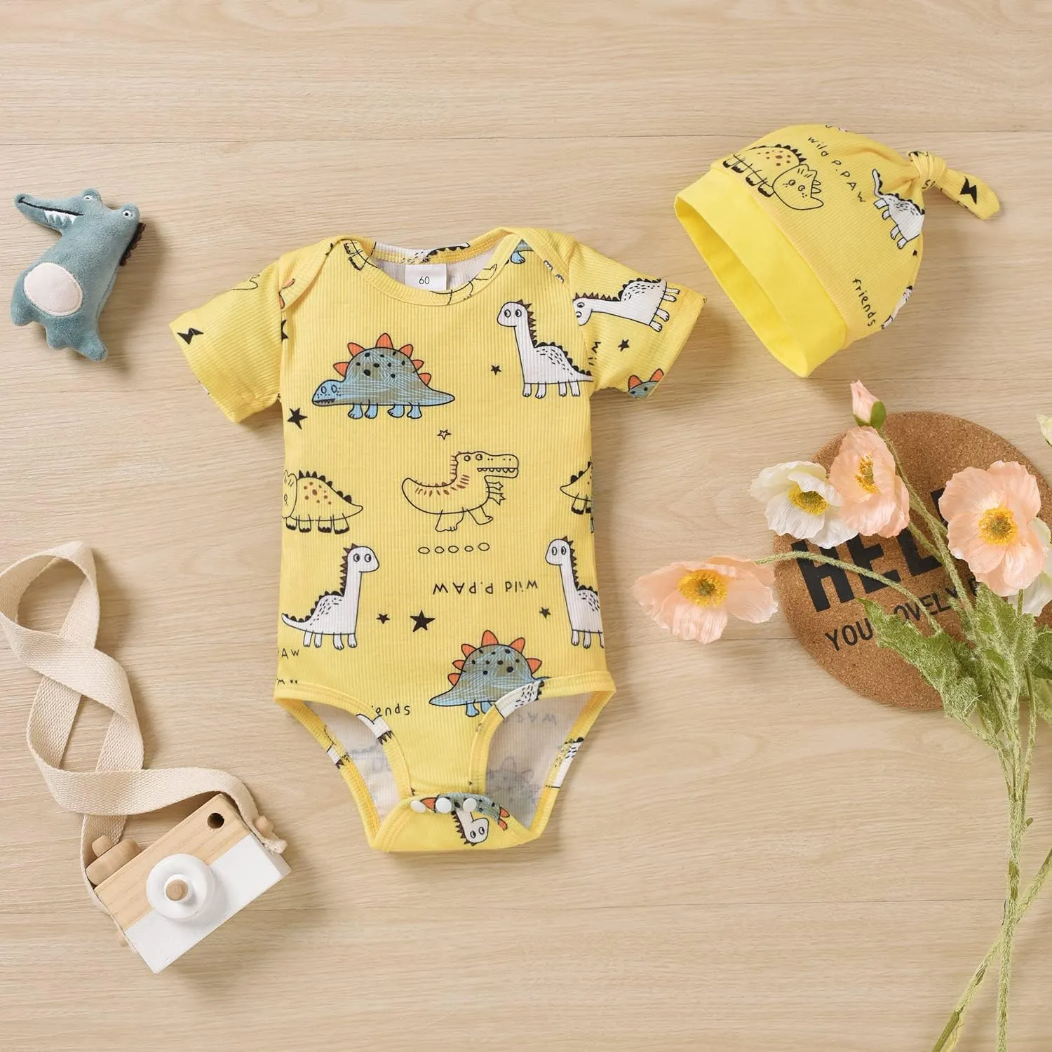 HINTINA Preemie Newborn Infant Baby Boys Outfits Dinosaur Bodysuit Romper Short Pants Hats 3Pcs Summer Clothes Set