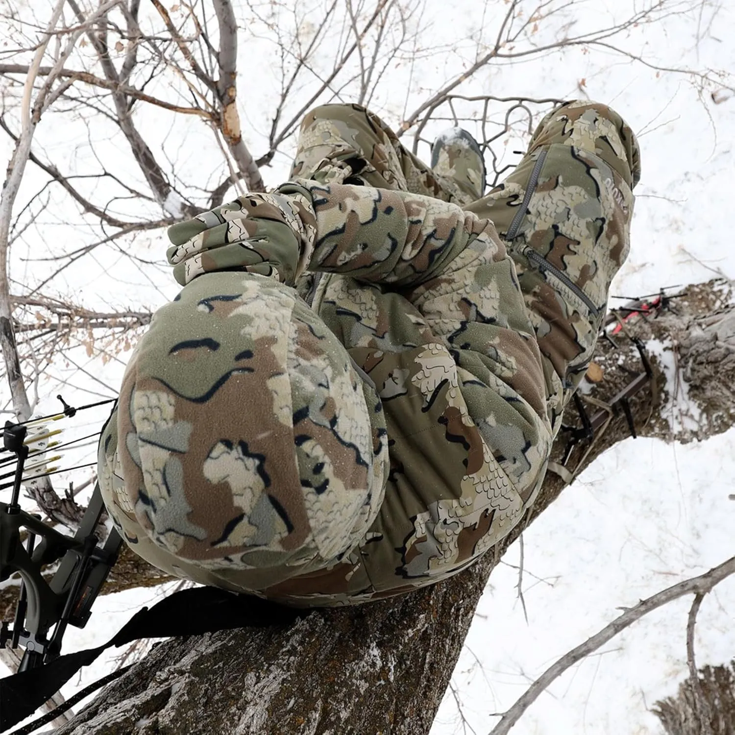 KUIU Proximity LT Beanie - Windproof, Ultra-Quiet, Lightweight Micro-Fleece, 4-Way Stretch, Odor-Resistant Hunting Hat