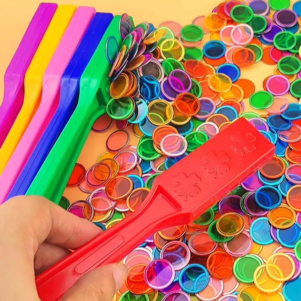 Magnetic Bingo Chips 600 Pieces Plastic Transparent Game Tokens with Metal Rings - Mix 6 Colors