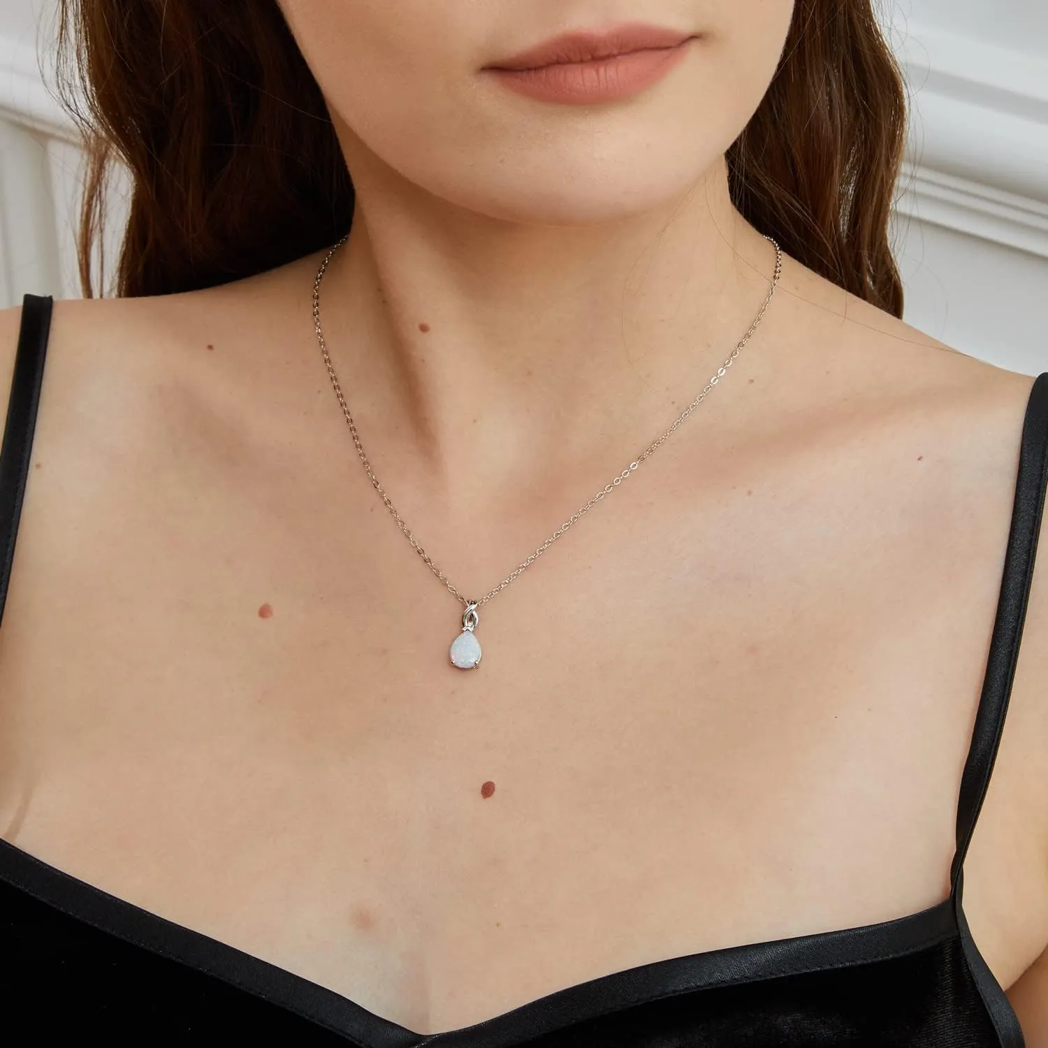 VOLUKA White Fire Opal Pendant Necklace for Women Gemstone Birthstone Jewelry Gifts for Girls ??
