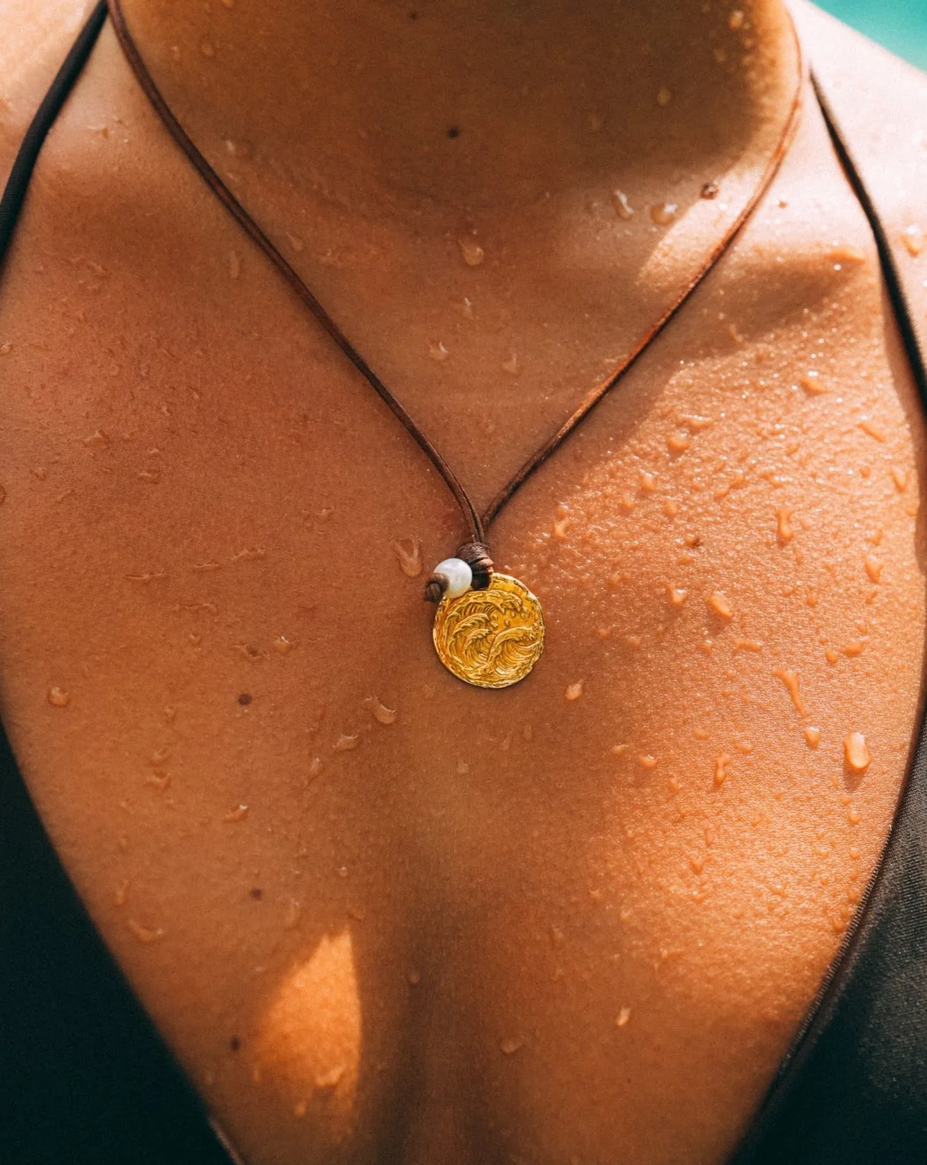 Wave Side Pearl (Gold)